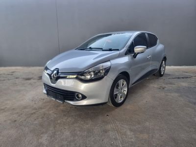 2016 Renault Clio IV 900T Expression 5-dr (66kW)