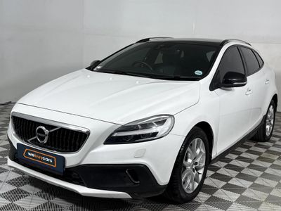 2018 Volvo V40 CC D3 Momentum Auto