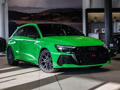 2026 Audi RS3 Sportback Quattro Stronic Carbon Edition
