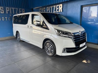 2024 Toyota Quantum 2.8 VX 6-seat