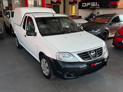 2023 Nissan NP200 1.6 A/C Safety Pack