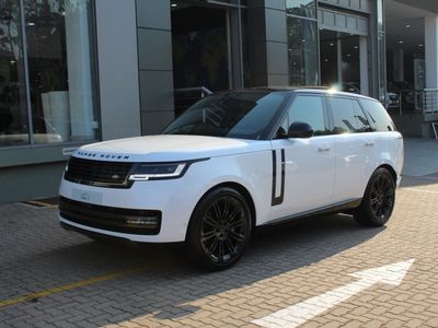 2026 Land Rover Range Rover P530 HSE
