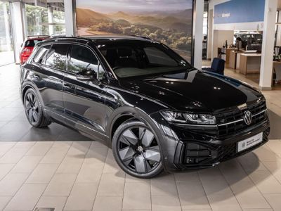 2025 Volkswagen Touareg V6 TDI R-Line