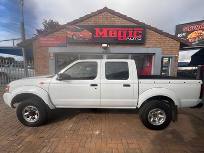 2013 Nissan NP300 2.4i Hi-Rider 4x4 Double-Cab