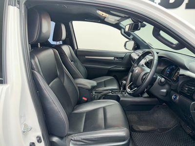 2024 Toyota Hilux 2.8 GD-6 Raised Body Legend Auto Extended Cab