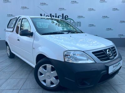 2022 Nissan NP200 1.6 A/C Safety Pack