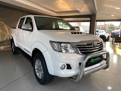 2015 Toyota Hilux 3.0 D-4D Legend 45 Raised Body Auto Double-Cab