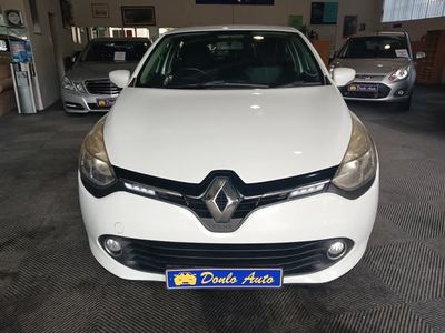 2015 Renault Clio IV 900T Expression 5-dr (66kW)