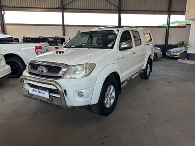 2011 Toyota Hilux 3.0 D-4D Raider Raised Body Auto Double-Cab