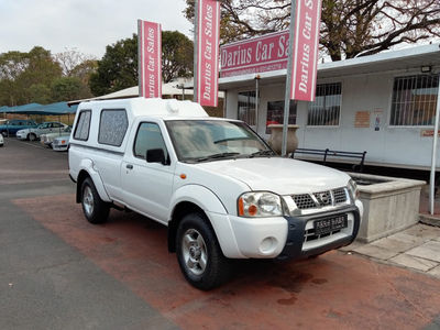 2009 Nissan NP300 2.4i LWB Hi-Rider Single-Cab