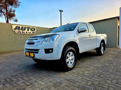 2013 Isuzu KB 250D-Teq Extended cab LE