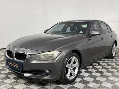 2013 BMW 3 Series 320i