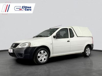 2022 Nissan NP200 1.6 A/C Safety Pack