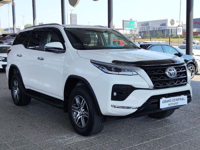 2022 Toyota Fortuner 2.4 GD-6 Raised Body Auto