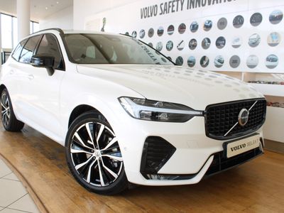 2025 Volvo XC60 B5 Mhev Plus Dark AWD