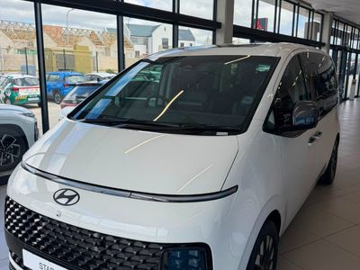 2026 Hyundai Staria 2.2d Luxury Auto