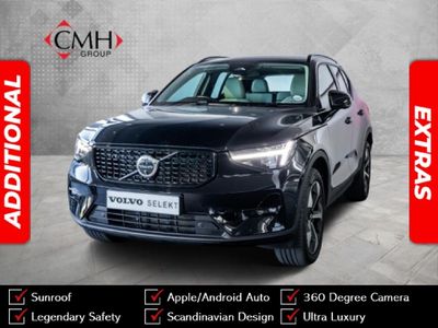 2025 Volvo XC40 B4 Plus Dark Geartronic Mild-Hybrid