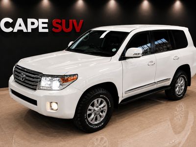 2015 Toyota Land Cruiser 200 VX 4.5 D-4D 6-SPEED AUTOMATIC 7-SEATER FACE LIFT 4