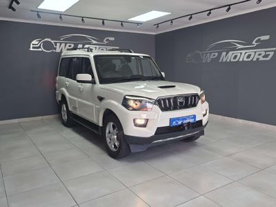2016 Mahindra Scorpio 2.2 mHawk 4x4 8-seat | S10