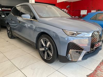 2021 BMW iX xDrive40