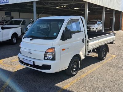2016 Hyundai H100 Bakkie 2.6D Dropside