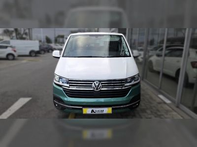 2022 Volkswagen Caravelle T6.1 2.0Bitdi Highline Auto 4motion with 90 000km
