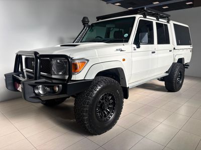 2022 Toyota Land Cruiser 79 4.5 D 70th Edition Double-Cab