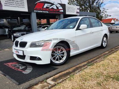 2011 BMW 3 Series 320i Exclusive