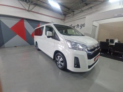 2024 Toyota Quantum 2.8 GL 11-seat