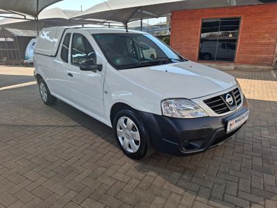 2020 Nissan NP200 1.6 A/C Safety Pack