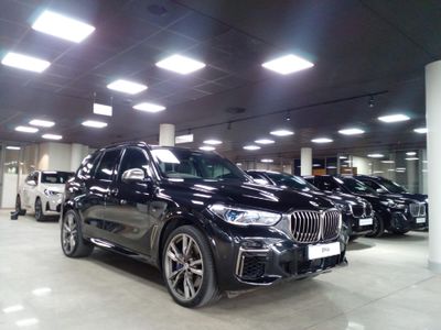 2023 BMW X5 M50d