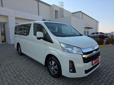 2024 Toyota Quantum 2.8 GL 11-seat