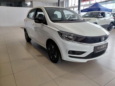 2026 TATA Tiago 1.2 XT