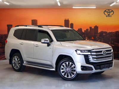 2026 Toyota Land Cruiser 300 V6 3.5T 1M Hev GR-S