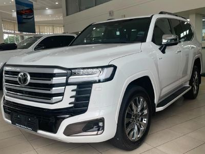 2026 Toyota Land Cruiser 300 V6 3.5T 1M Hev GR-S