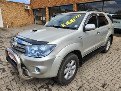 2011 Toyota Fortuner 3.0 D-4D Raised Body Auto