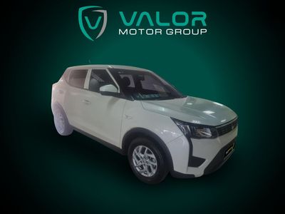 2024 Mahindra XUV 300 1.2T SE | W4