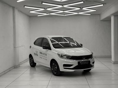 2026 TATA Tiago 1.2 XT