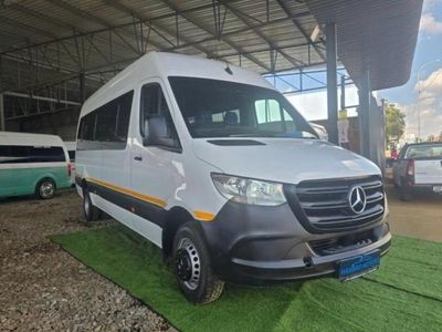 2022 Mercedes-Benz Sprinter 517 2.0 CDI Long Auto 17 Seat Luxury