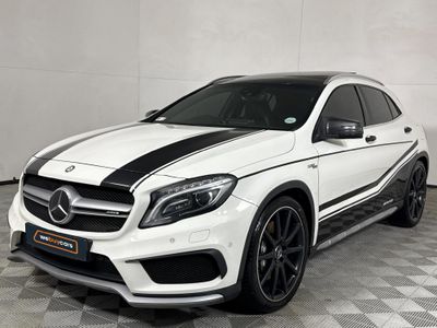 2015 Mercedes-AMG GLA 45 AMG