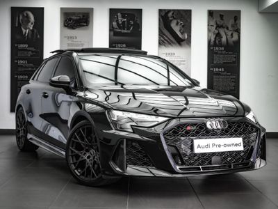 2026 Audi RS3 Sportback Quattro Stronic Carbon Edition