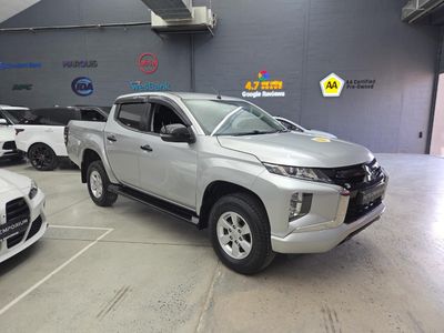 2023 Mitsubishi Triton 2.4 Di-GL Double-Cab