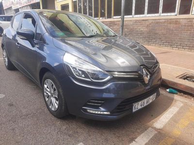 2018 Renault Clio IV 900T Expression 5-dr (66kW)