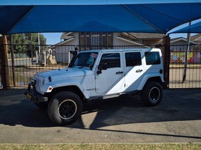2011 Jeep Wrangler Unlimited 3.8 Sahara Auto