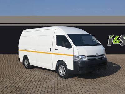 2013 Toyota Quantum 2.5 D-4D LWB Panel Van