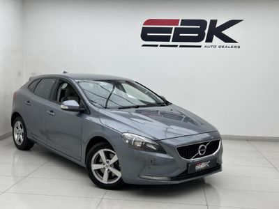 2019 Volvo V40 T3 Kinetic