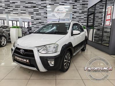 2016 Toyota Etios Cross 1.5 XS 5-dr