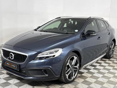 2018 Volvo V40 CC D3 Momentum Auto