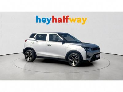 2023 Mahindra XUV 300 1.2T SE | W4