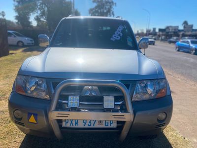 2004 Mitsubishi Pajero 3200 DI-D 5-dr Auto